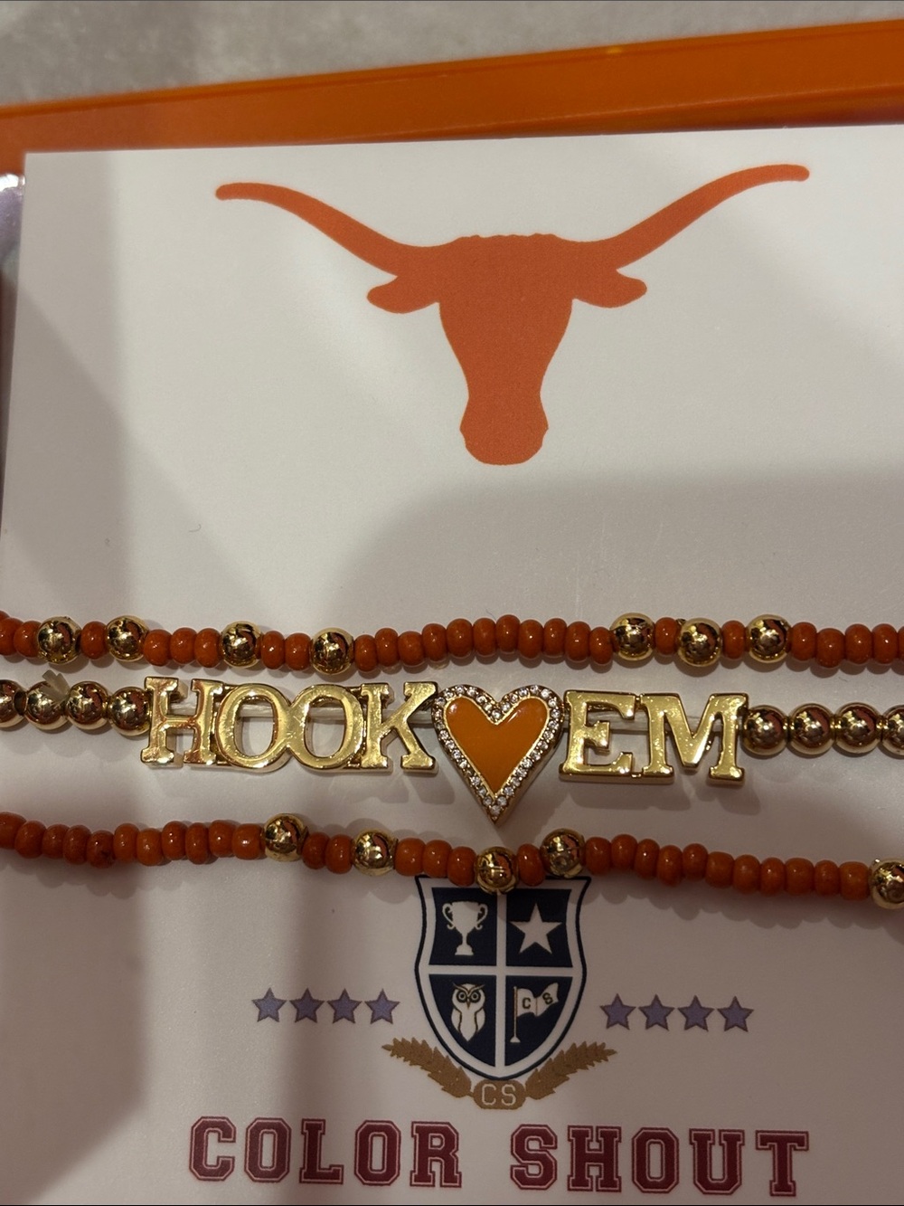 🧡🤍🤘🏻NWT Color Shout Hook 'Em" Orange Beaded Bracelet Set🧡🤍🤘🏻